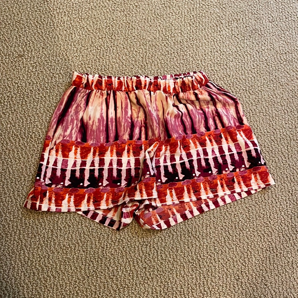 TYCHE shorts